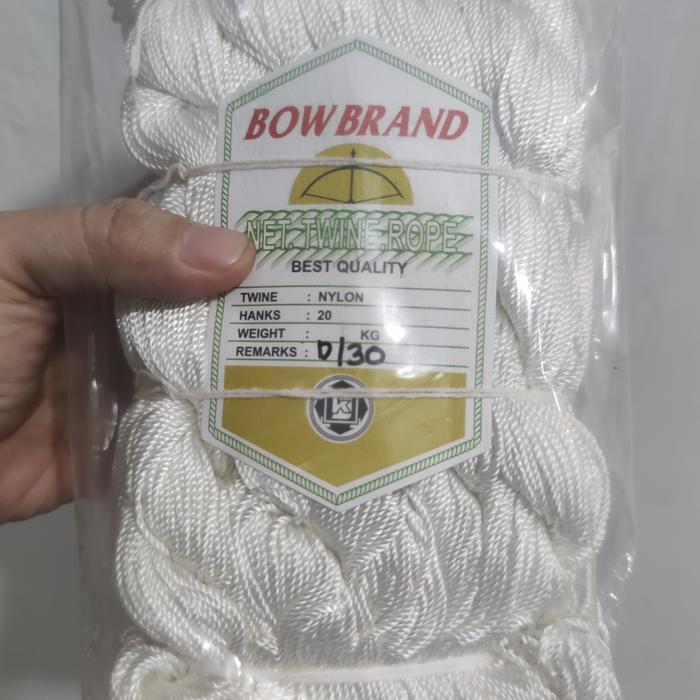 Ready Benang Rajut Nylon D30 Putih / benang nilon / nylon thread / BOW BRAND Premium Quality Putih