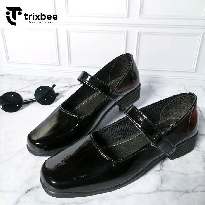 Trixbee Sepatu Pantofel Wanita Sepatu Sekolah Wanita Sepatu Paskibr Hak 3Cm Hitam Heels Shoes