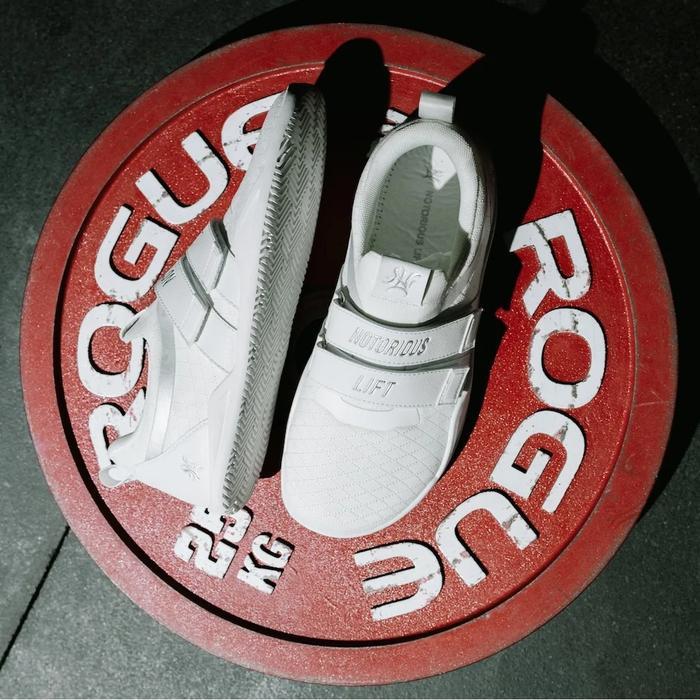 NOTORIOUS LIFT Sumo Sole Gen 4 Wide Toe Barefoot IPF Deadlift Slippers Anti Slip Training Slipper