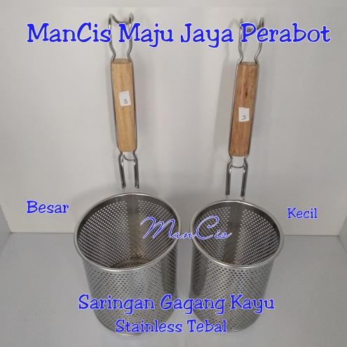 Saringan Mie gagang kayu ukuran Besar / serokan mie gorengan