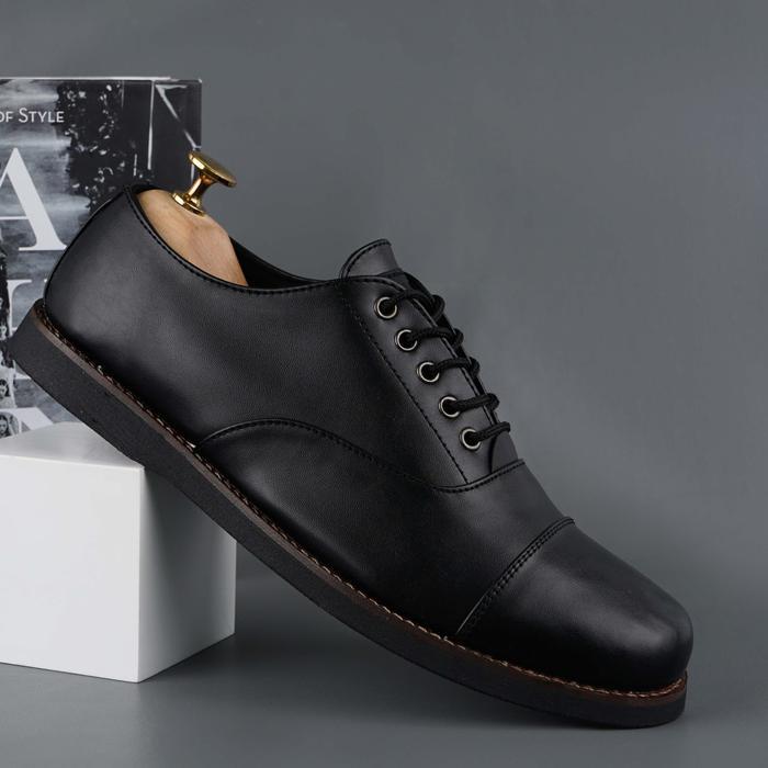 Oxford Black Monday Sepatu Pantofel Pria