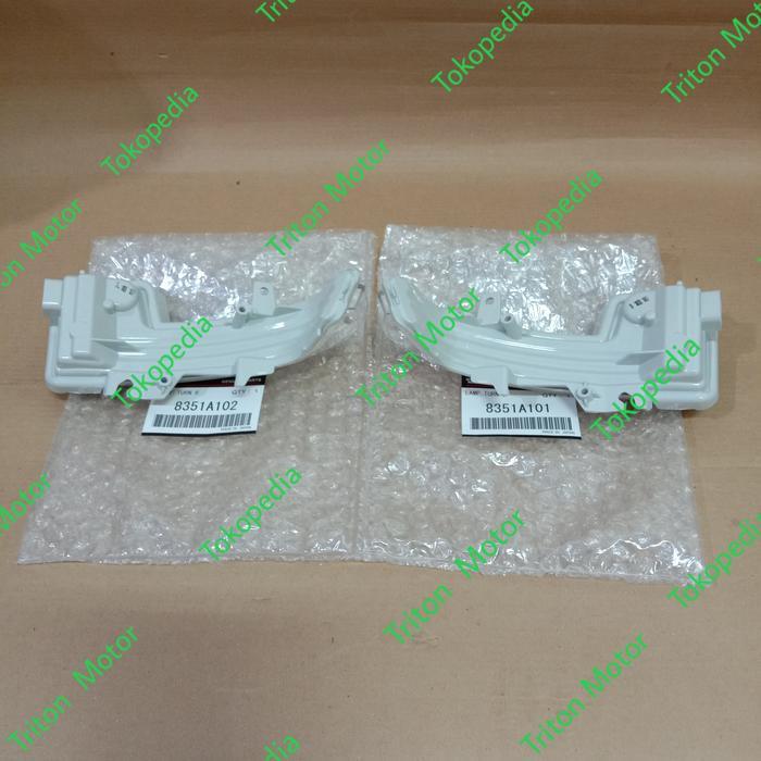 Lampu Sen Spion Mitsubishi Xpander