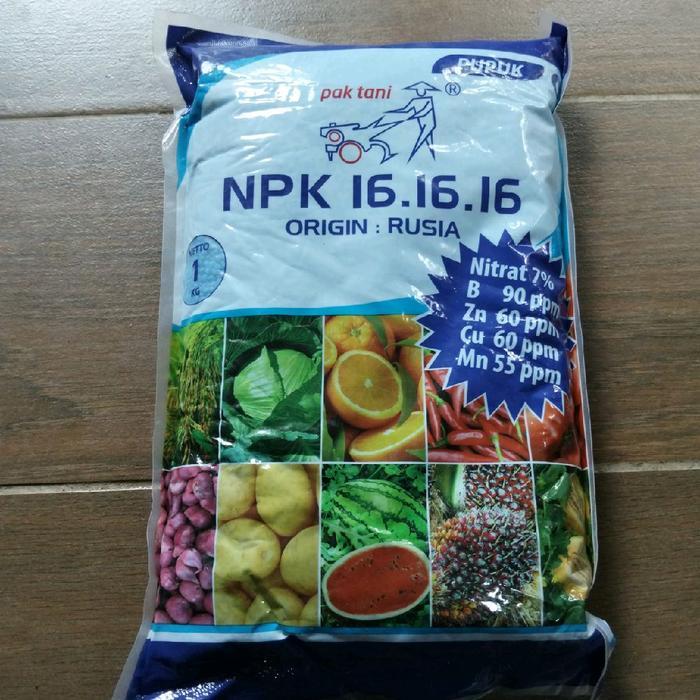 pupuk NPK 16.16.16 pak tani kurang lebi 1kg cocok untuk tanaman tokopertanian online grower