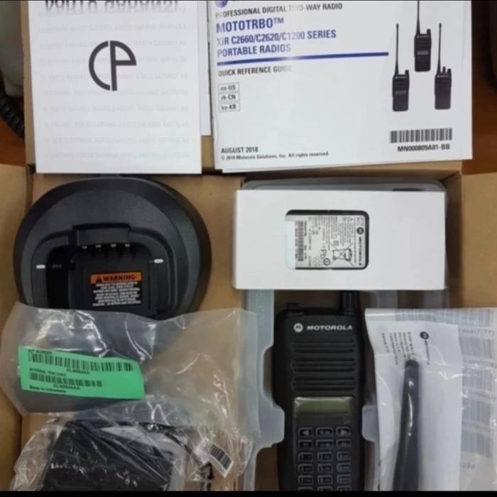 HT MOTOROLA XIR C2660 UHF 350-400MHZ RADIO ANALOG DIGITAL GARANSI