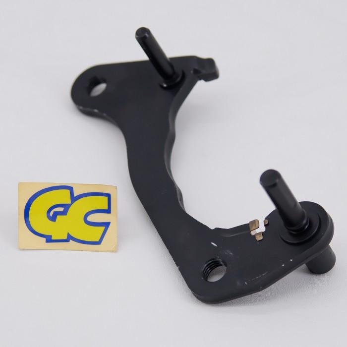 Bracket Kaliper Belakang / Dudukan Cakram Kaliper Yamaha NMax Original