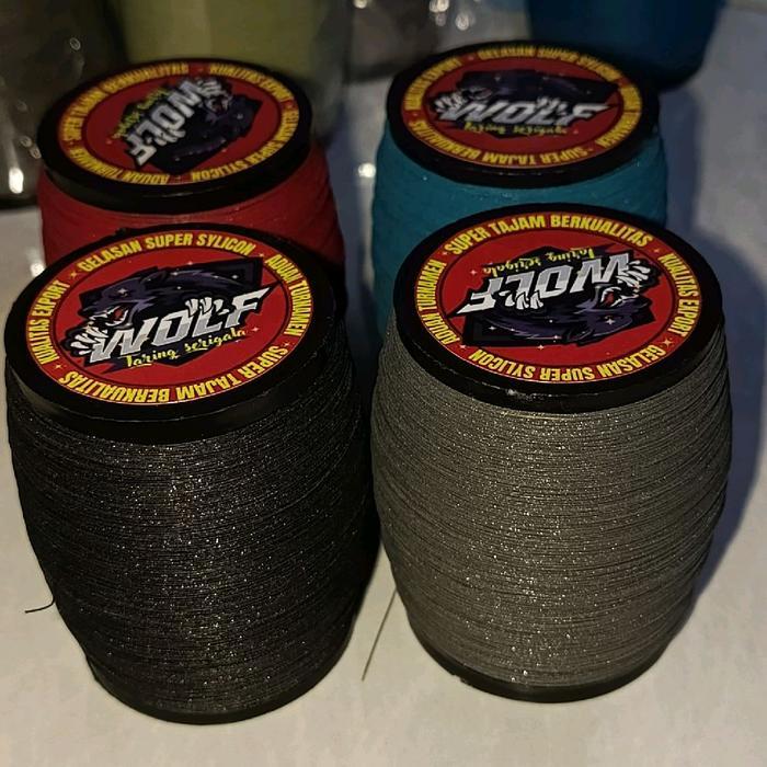 Gelasan layangan wolf tajam kasar