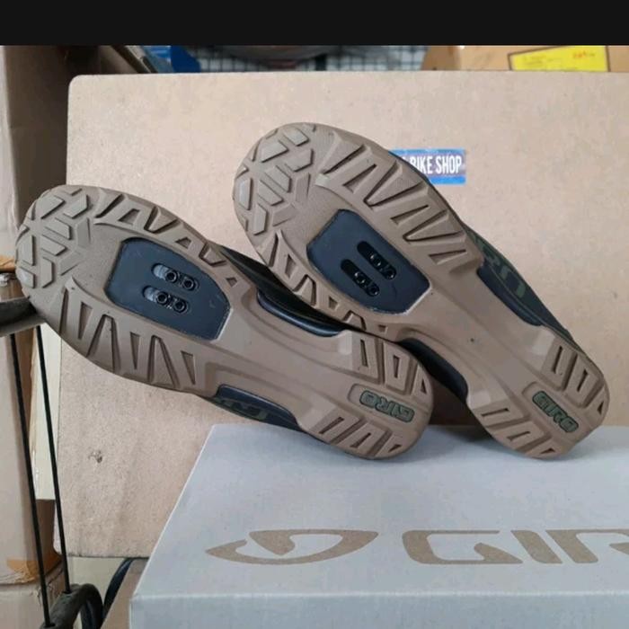 Sepatu Giro Ventana Black Olive - Cleat Shoes