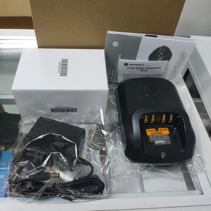 CHARGER HT MOTOROLA APX1000 XIR P6620i XIR P8668i ATS 2500