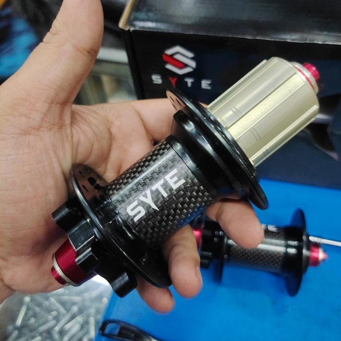 Hub Freehub SYTE ST-D452 Carbon 28 Holes Carbon Disc Brake Six Bolt 6 Baut Hub Syte ST D452