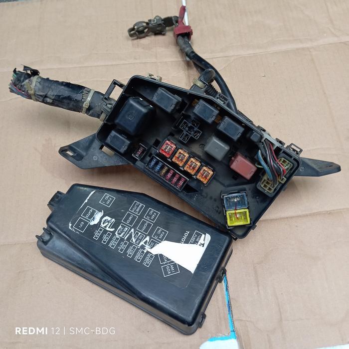 Fuse box rumah sikring / relay mesin toyota soluna asli copotan