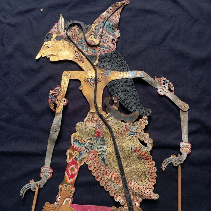 TERLARIS wayang kulit asli lawasan / tua ,NARASOMA,gapit kayu,kulit kerbau,