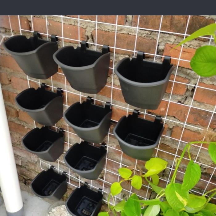 Pot Tempel Dinding / Vertical Vertikal Garden / Bunga / Tanaman / Argo
