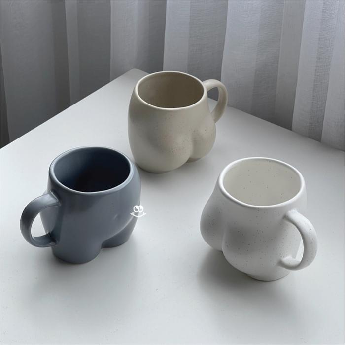 Flash Sale Mug Ceramic / Cute Butt Mug / Gaya Yang Menyenangkan Dan Unik Ceramic Cup / Mug Kopi Yang