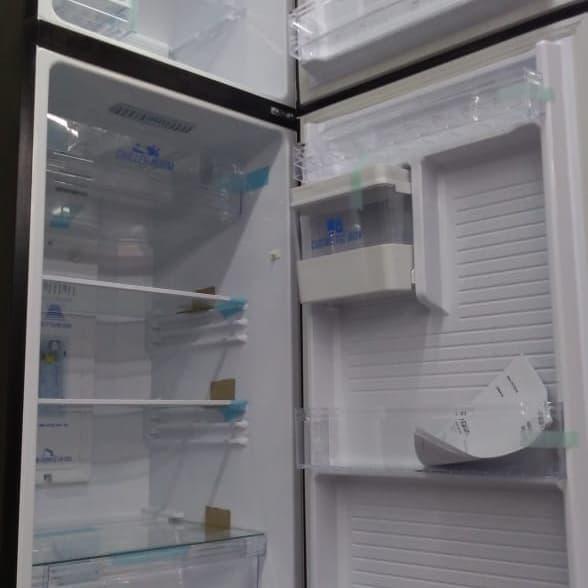 Kulkas 2 Pintu Aqua Aqr D 270