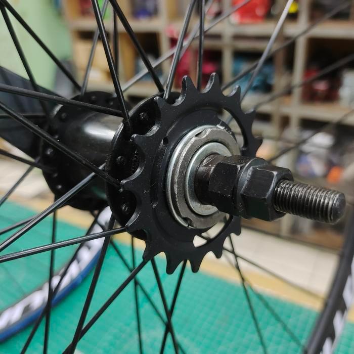 Wheelset 700C Platinum Torpedo Full Hitam 4 Cm