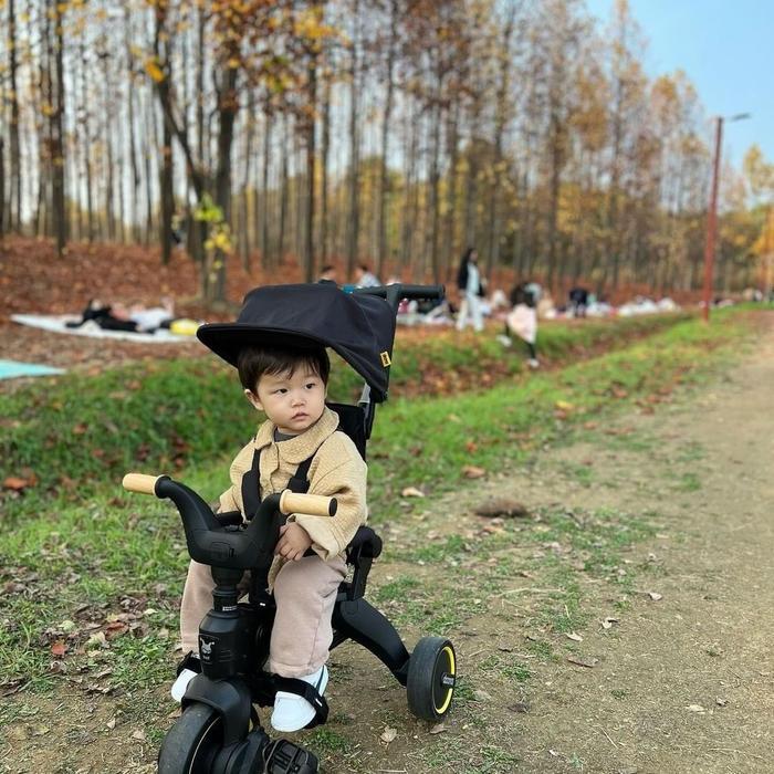 Doona Liki Trike S5 - Sepeda Anak, Sepeda Lipat, Sepeda Dorong Mobil