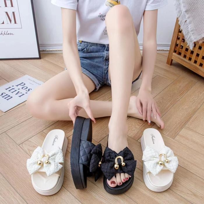 Starlight Sandal Wanita Selop Jelly Sendal Korea Pita Kekinian Sandal Slop Wedges Pita Sandal Jelly