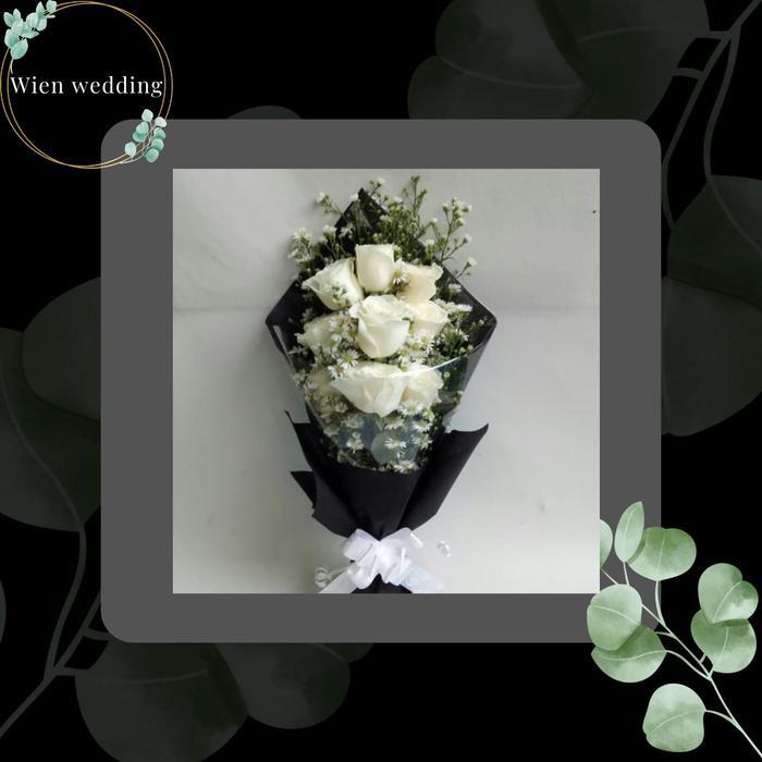 BUCKET BUNGA MAWAR PUTIH ASLI