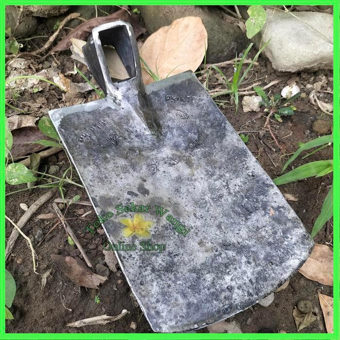 Pacul Pande Original Blitar Cap Mata Ukuran 17X26 Cm / Cangkul Sawah (Tembus) Bahan Full Baja
