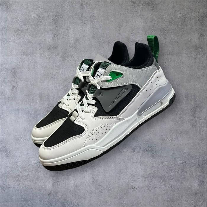 [RIJEK] SNEAKERS PRIA DEWASA DECLAN KODE - D