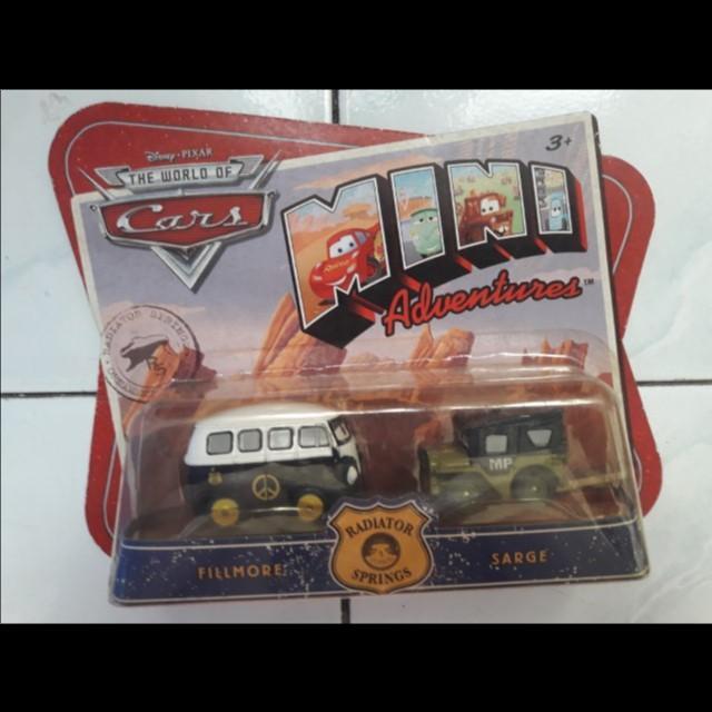 THE WORLD OF CARS - FILLMORE / SARGE : MINI ADV. # DISNEY.PIXAR M9641