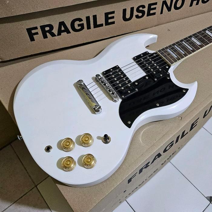 Gitar gibson SG custom pabrikan new