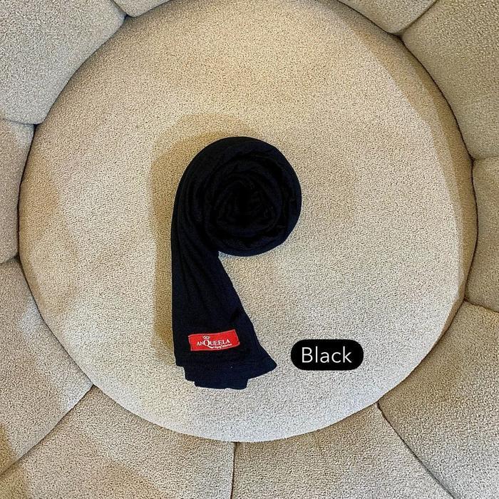HIIJAB INSTAN ANSYA Hijab instan Material TENCEL BAMBOO by ANQUEELA SYAFALUMA Rayon - Hitam