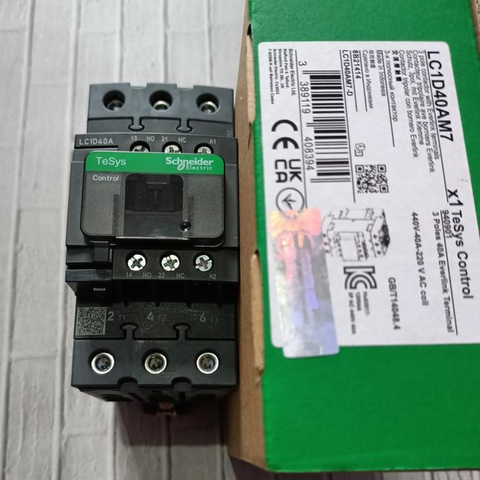 KONTAKTOR CONTACTOR LC1D40AM7 220V LC1D40A M7 LC1D40 AM7 220V AC 3PHASE LC1D 40 AM7 (BODY SLIM )