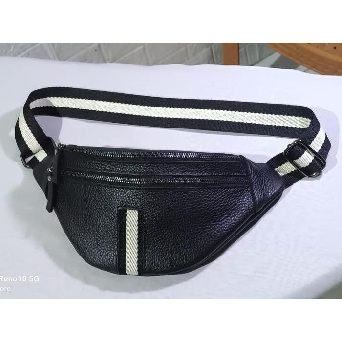 Tas Selempang Waistbag Kulit Sapi Hitam Strip Hitam Putih Terbaru 