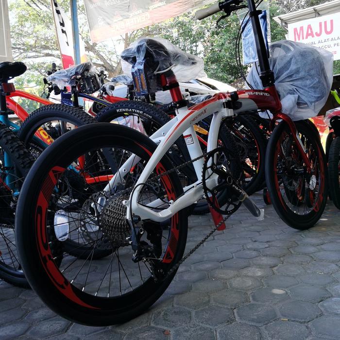 Pedalmaniaa- Fullbike Folding Bike Sepeda Lipat Avand Chester X Merah Putih New