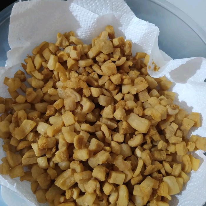 o4mi- Bakphok / Bak Iu Phok / Lemak Babi Kering / Ampas Lemak Babi