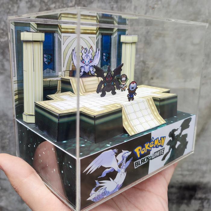 DIORAMA CUBE POKEMON BLACK WHITE RESHIRAM ZEKROM