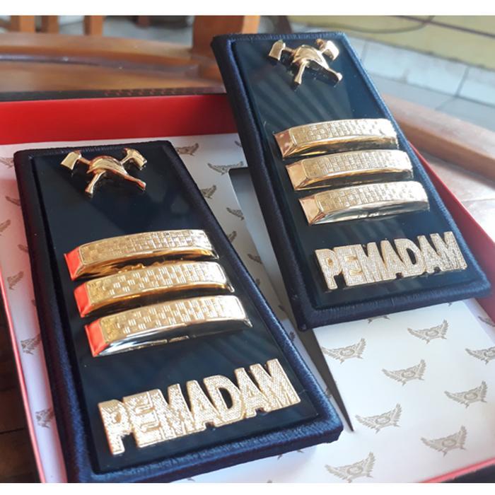 Pangkat Pemadam PDH 3c STAF, Akrilik / WG-26