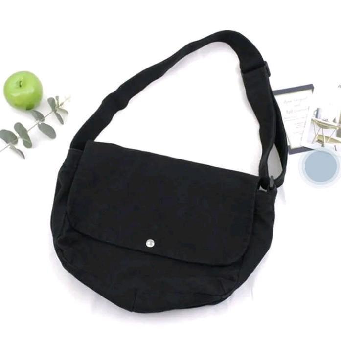 tas slempang cewe - cowo rekomend banget Selempang - hitam