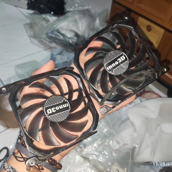 Ada Stok Fan kipas Inno3d GTX 1070 1080 ti Twin X2 Gtx 770 980 ORI COPOTAN