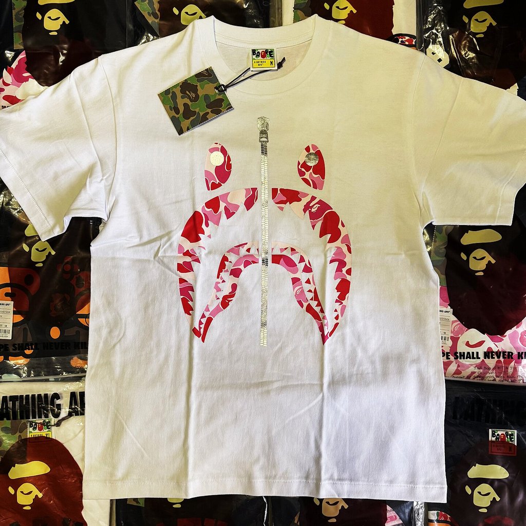 [ANAK] BAP Gaya yang sama untuk pria dan wanita, ritsleting hiu kamuflase, T-shirt