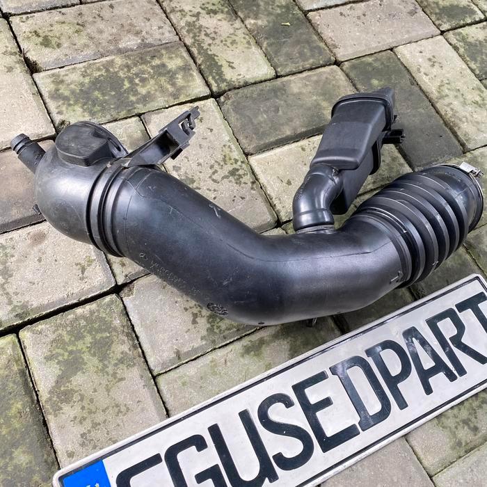 Original W210 E240 M112 Boot Throttle Air Mass Flow 1121410082