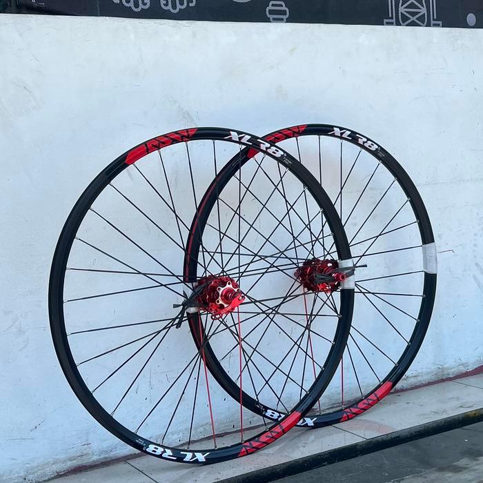 Wheelset 27.5 Xlr8 Qr Disc Bearing Jangkrik Roda Wheel Set Hitam Merah