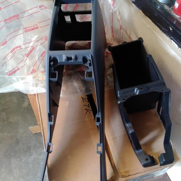 Panel Konsol Box A .B Original Toyota Kijang Kapsul