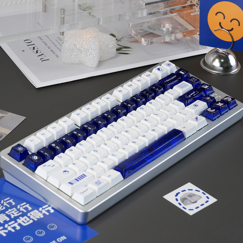 Minimalist White Blue Keycaps Cherry Profile PBT PC Keycaps Original Geometry Keycaps For MX Cherry