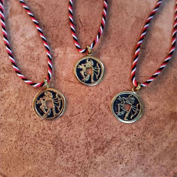 Kalung Tridatu Pis Bolong Arjuna / Rejuna / Pis Bolong Wayang Rerajahan / Kalung Tridatu Pria /
