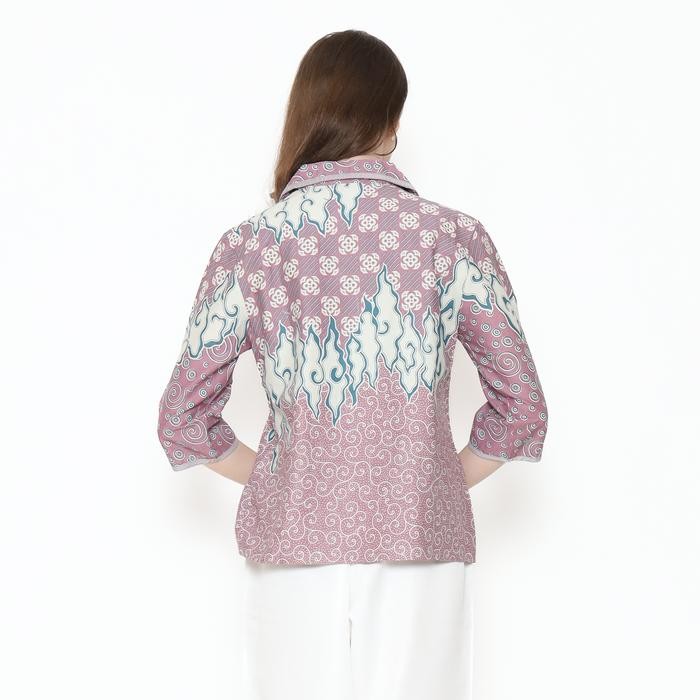 Blazer Batik Wanita - Bhatara Batik Kirei - Atasan Batik Modern Lengan Panjang