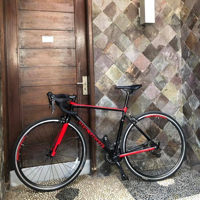 road bike Polygon strattos s3