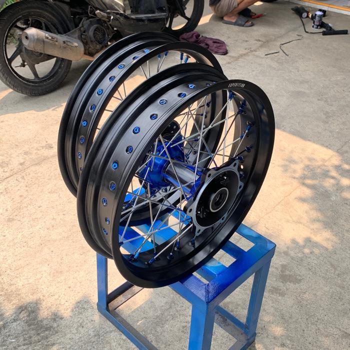 Paket Velg Tanpa Ban Sumo Yamaha WR155 - Cocok untuk Modifikasi Motor - Motorcycle