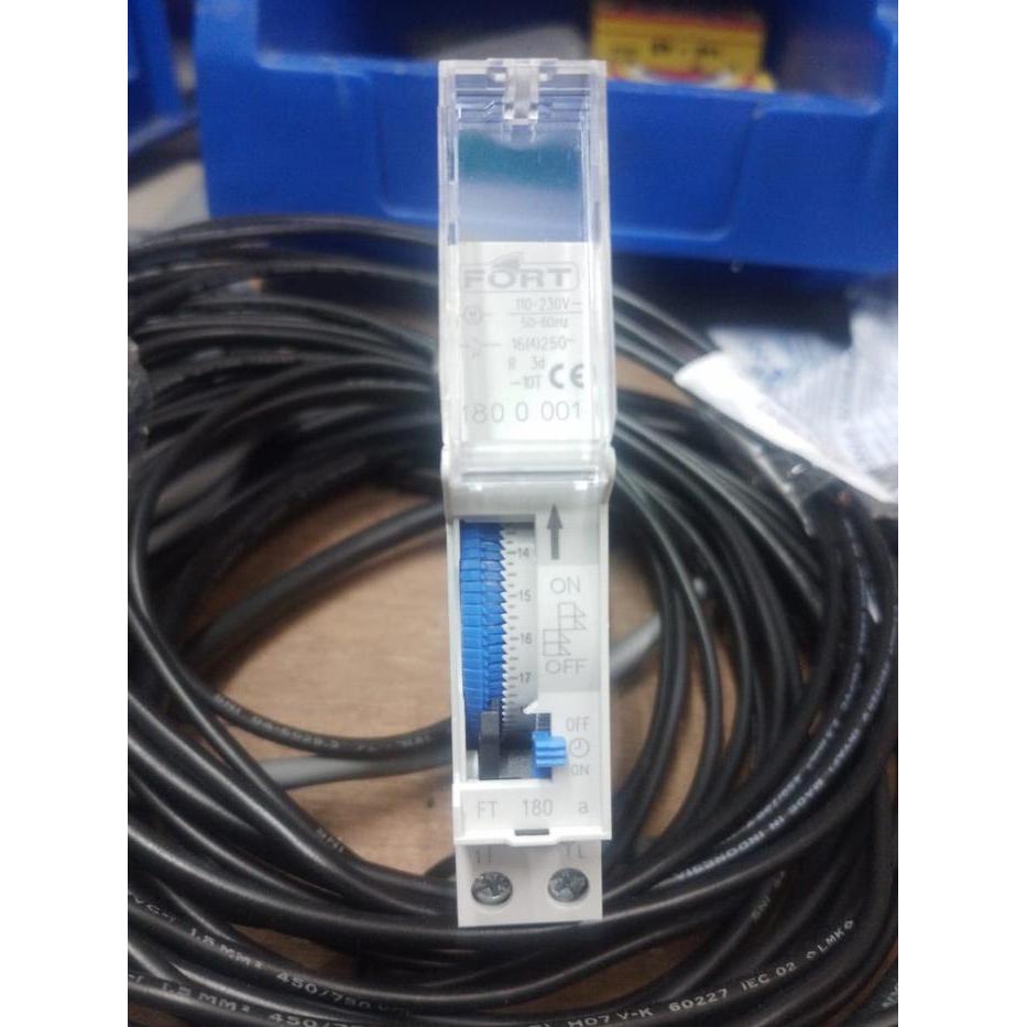 Fort Analog Timer Ft180-A 24Jam Pengaturan Lampu 1Channel Daily Program 24Hrs