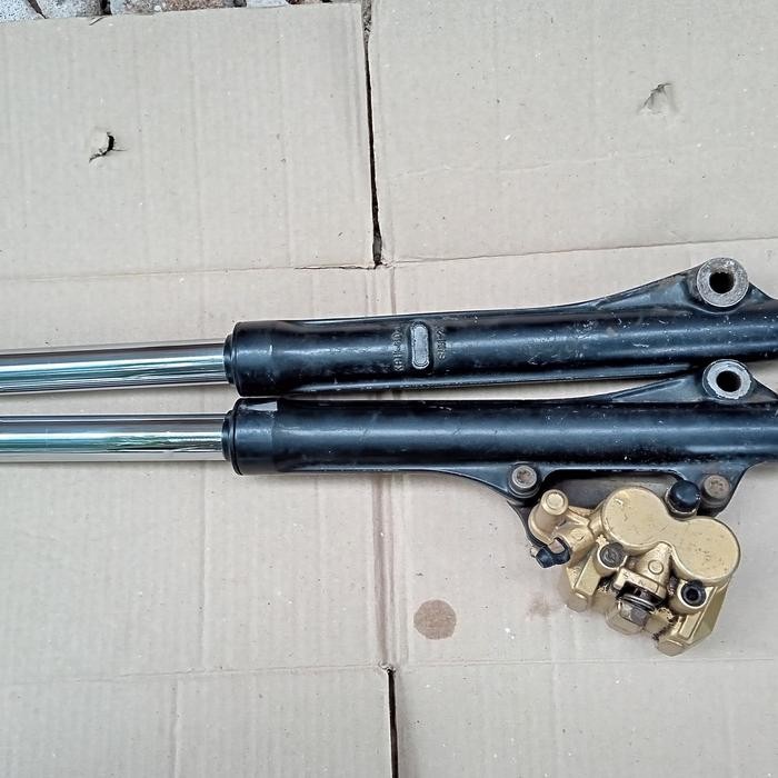 Sok + Kaliper Depan Original Supra X 125 Double Disk