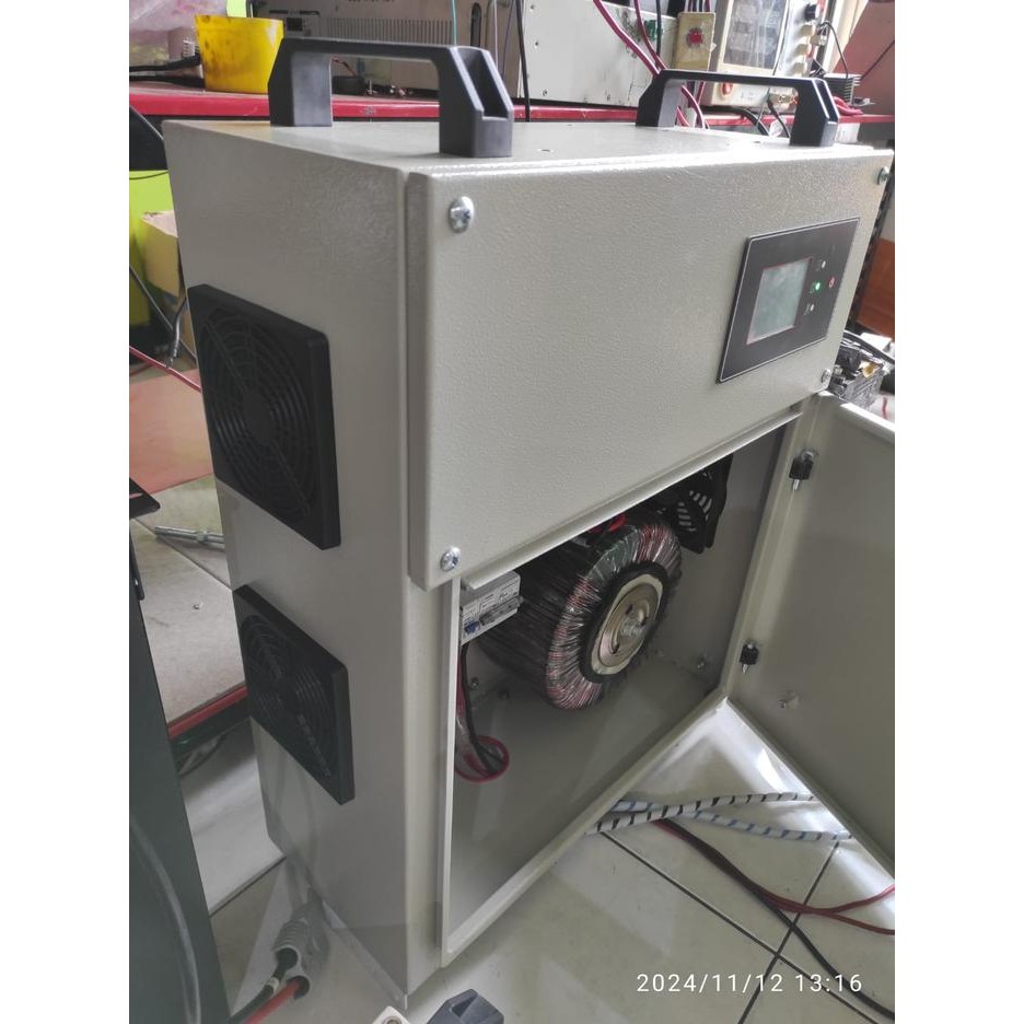 TERLENGKAP Inverter Hybrid Mode UPS DC to AC 5000W LCD Touch Screen Pure Sine Wave Hybrid 5.000watt