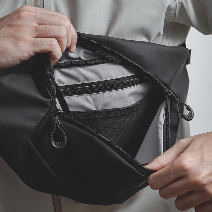 Numerus Stallion Waistbag / Travel Sling / Tas Gadget Pria Terbaru 