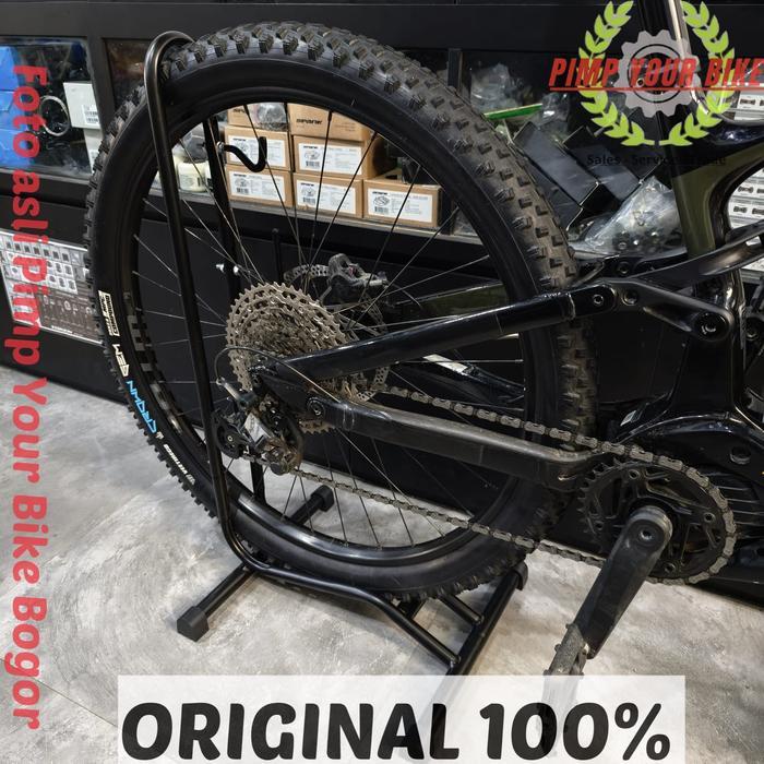 Stand Display Sepeda Polygon Universal Big Size paddock Pedok