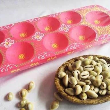 Dakon Kayu 14 Lubang Motif Batik Panjang